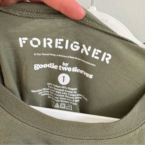 Torrid Foreigner Classic Fit Cotton Keyhole Tee Dusty Olive Size 1 - Picture 8 of 9